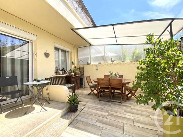 Appartement T4 à vendre - 4 pièces - 80.0 m2 - TOULON - 83 - PROVENCE-ALPES-COTE-D-AZUR - Century 21 Agence Du Bord De Mer