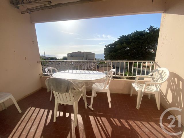 Appartement Studio à vendre - 1 pièce - 30.0 m2 - SIX FOURS LES PLAGES - 83 - PROVENCE-ALPES-COTE-D-AZUR - Century 21 Agence Du Bord De Mer