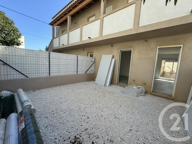 Appartement T2 à louer - 2 pièces - 31.35 m2 - LA SEYNE SUR MER - 83 - PROVENCE-ALPES-COTE-D-AZUR - Century 21 Agence Du Bord De Mer