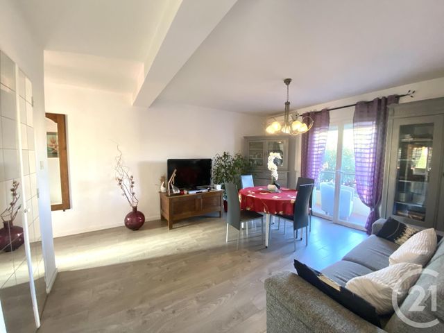 Appartement T2 à vendre - 2 pièces - 50.0 m2 - SIX FOURS LES PLAGES - 83 - PROVENCE-ALPES-COTE-D-AZUR - Century 21 Agence Du Bord De Mer